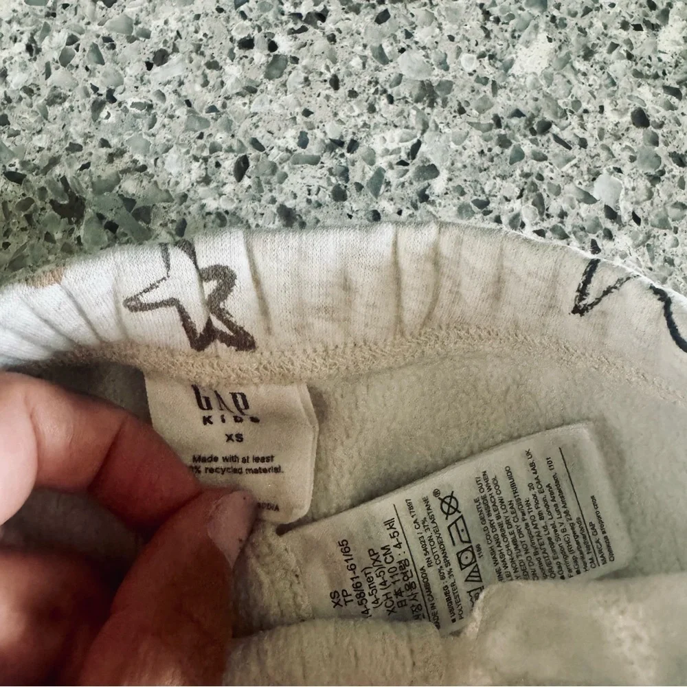 GAP Kids Cream Star Leggings Size XS